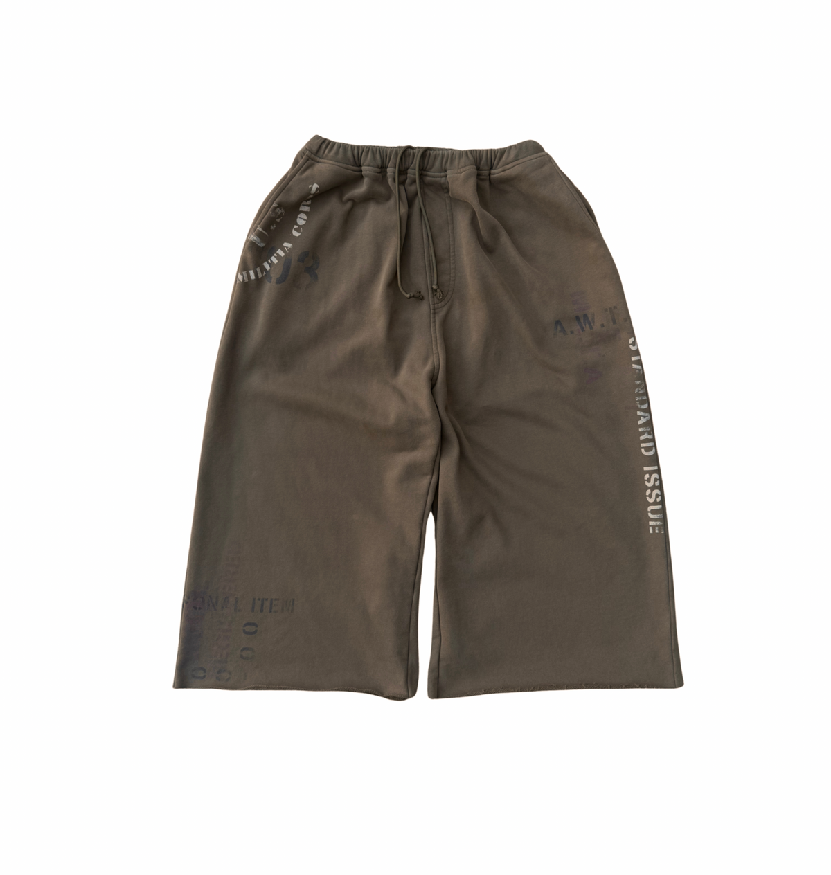 STANDARD ISSUE 3/4 SWEAT SHORTS (Tobacco)