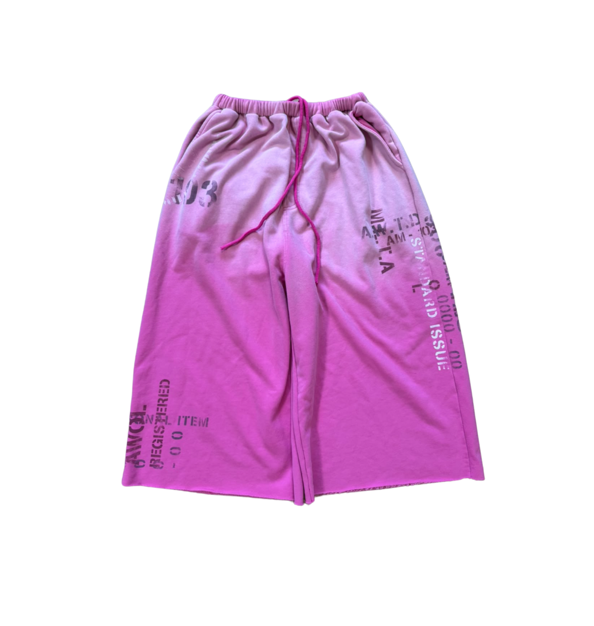 STANDARD ISSUE 3/4 SWEAT SHORTS (BUBBLEGUM)