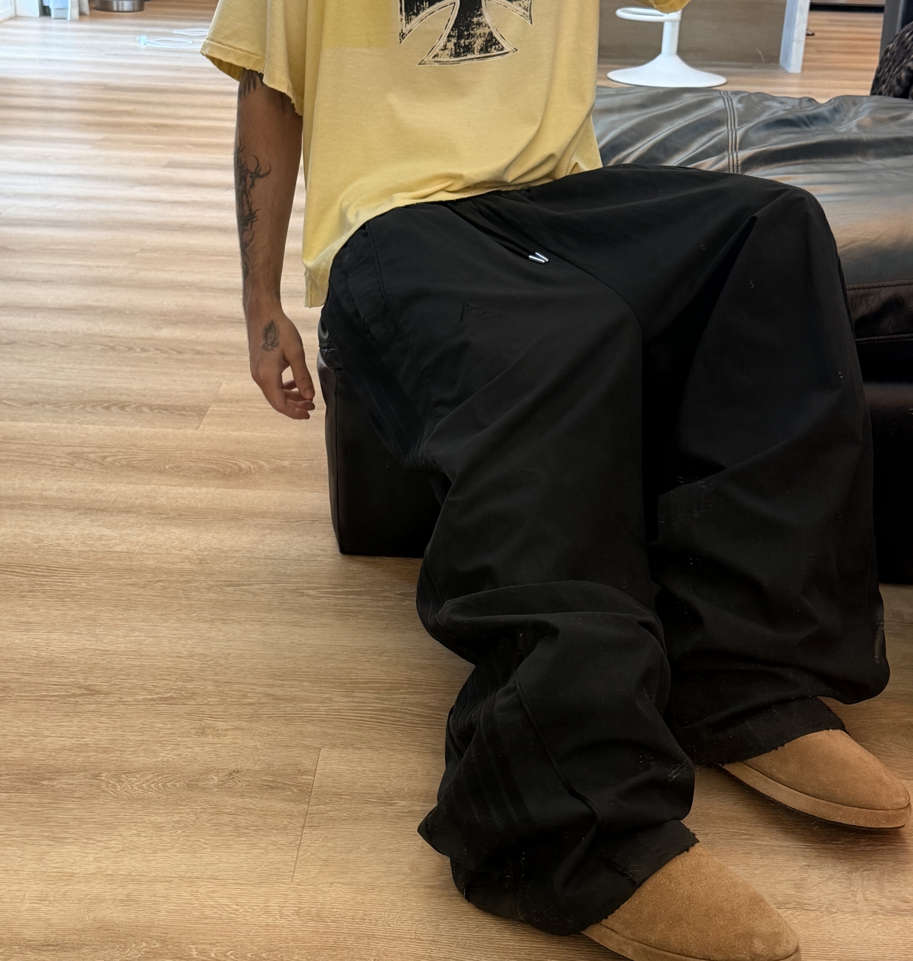 TRIPLE BLACK XTRACKS