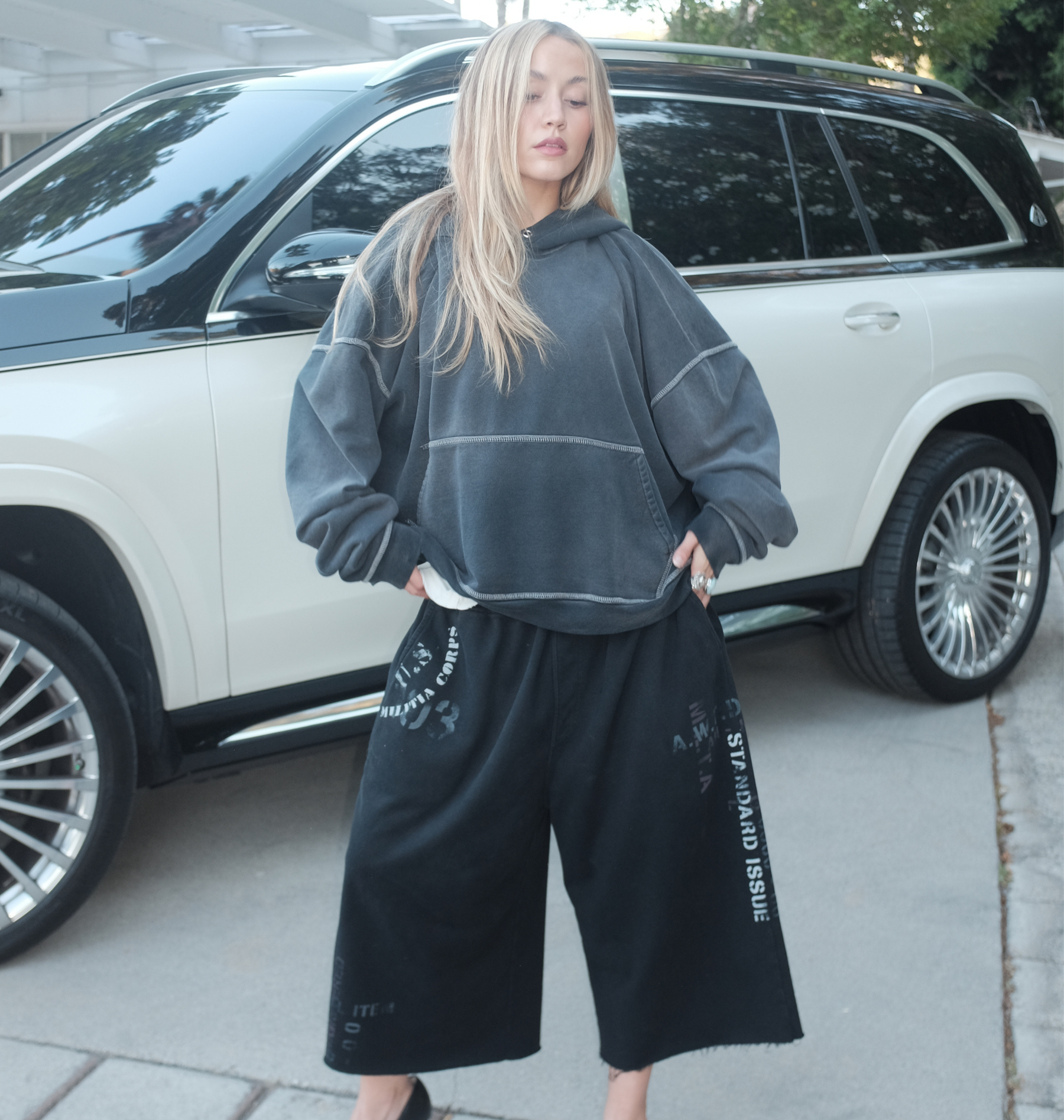 PLAIN JANE HOODIE