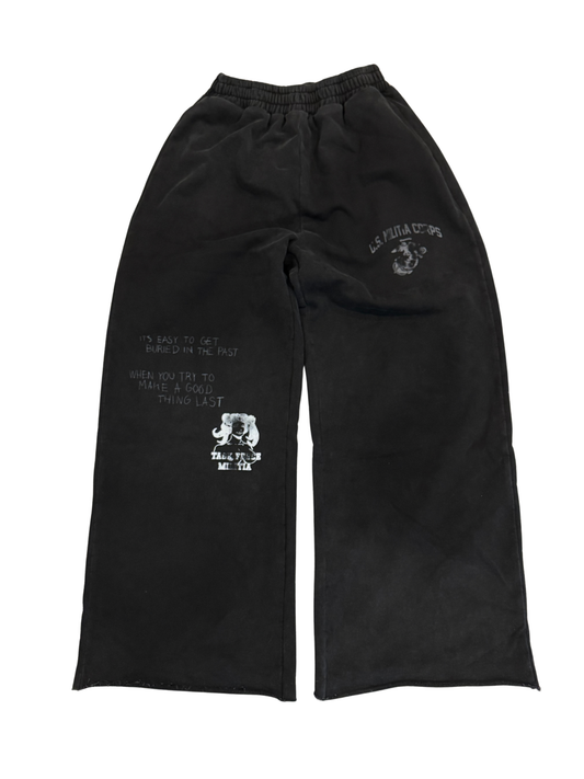 BLACK CORPS SWEATS